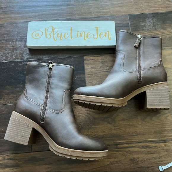 Dr Scholls Pearl Boots NWOT - Picture 2 of 9